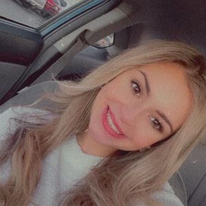 Meet your Posher, Nisreen